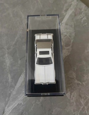 Gucci × Hot Wheels AB2716 Cadillac Seville | eBay