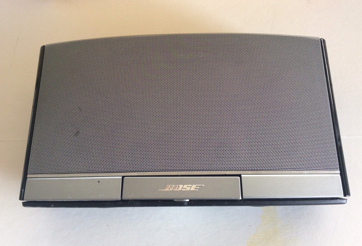 Bose Sounddock Portable For iPhone 4/4s 30 Pin Dock Only