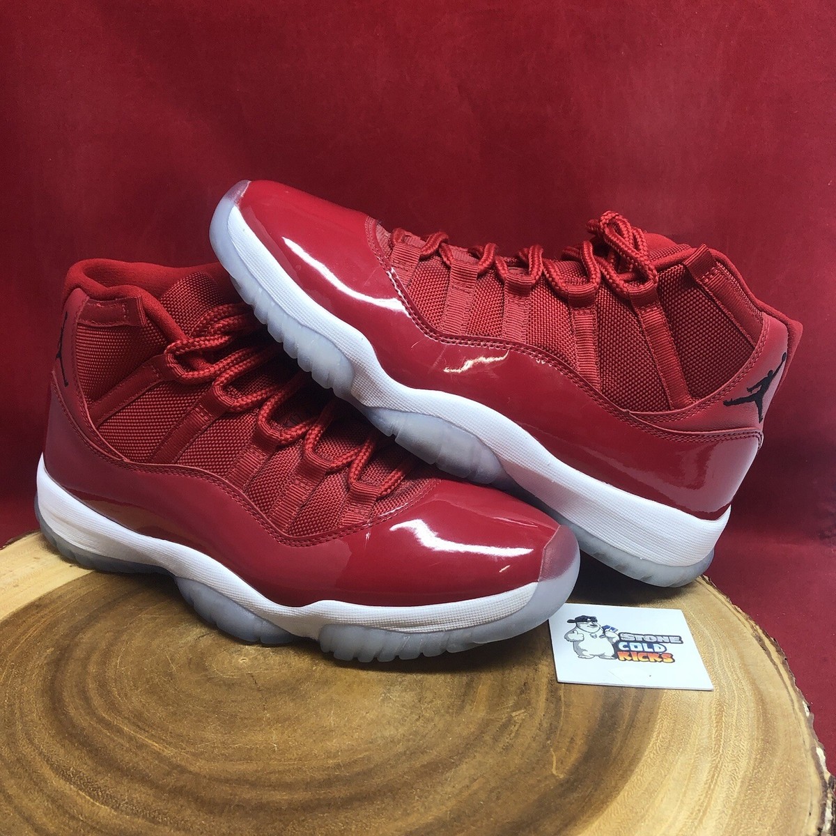 Nike Air Jordan 11 XI Win Like 96 size 9 378037–623 Bred Concord