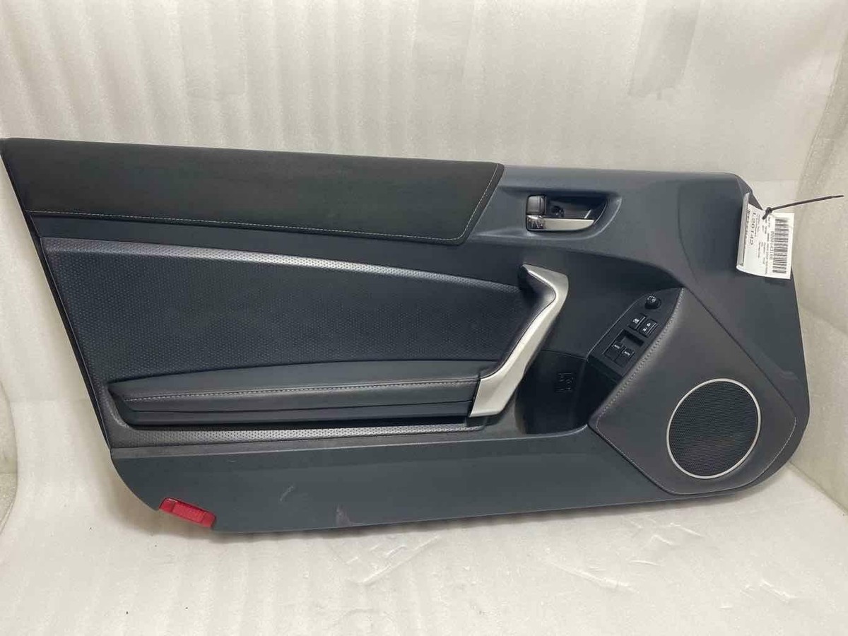 2017-2020 Toyota 86 Left LH Front Door Trim Panel Black W