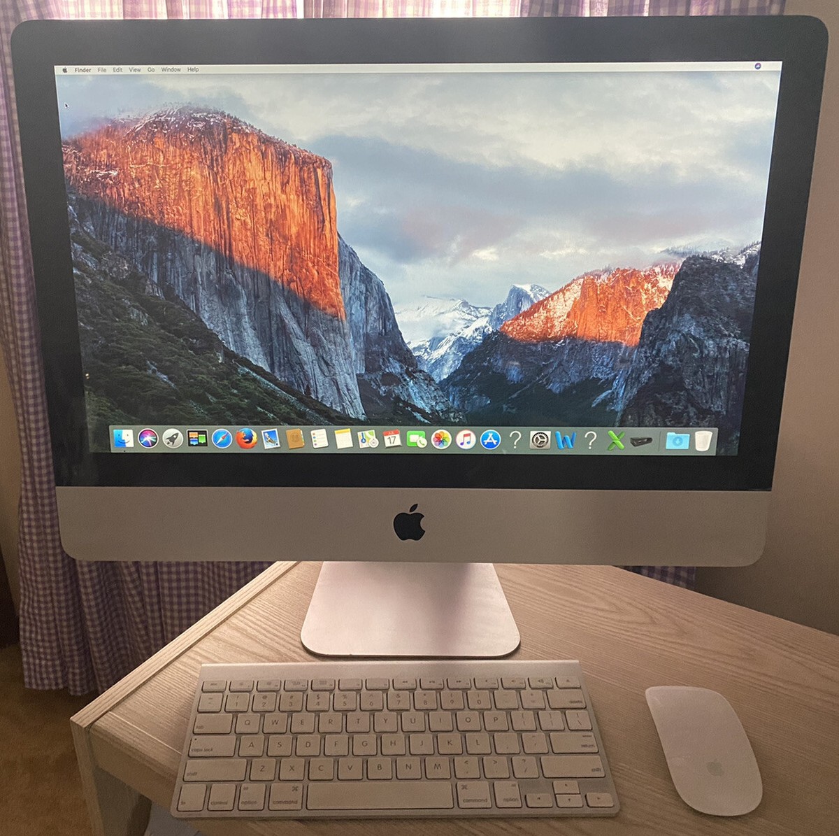 Apple iMac 21.5