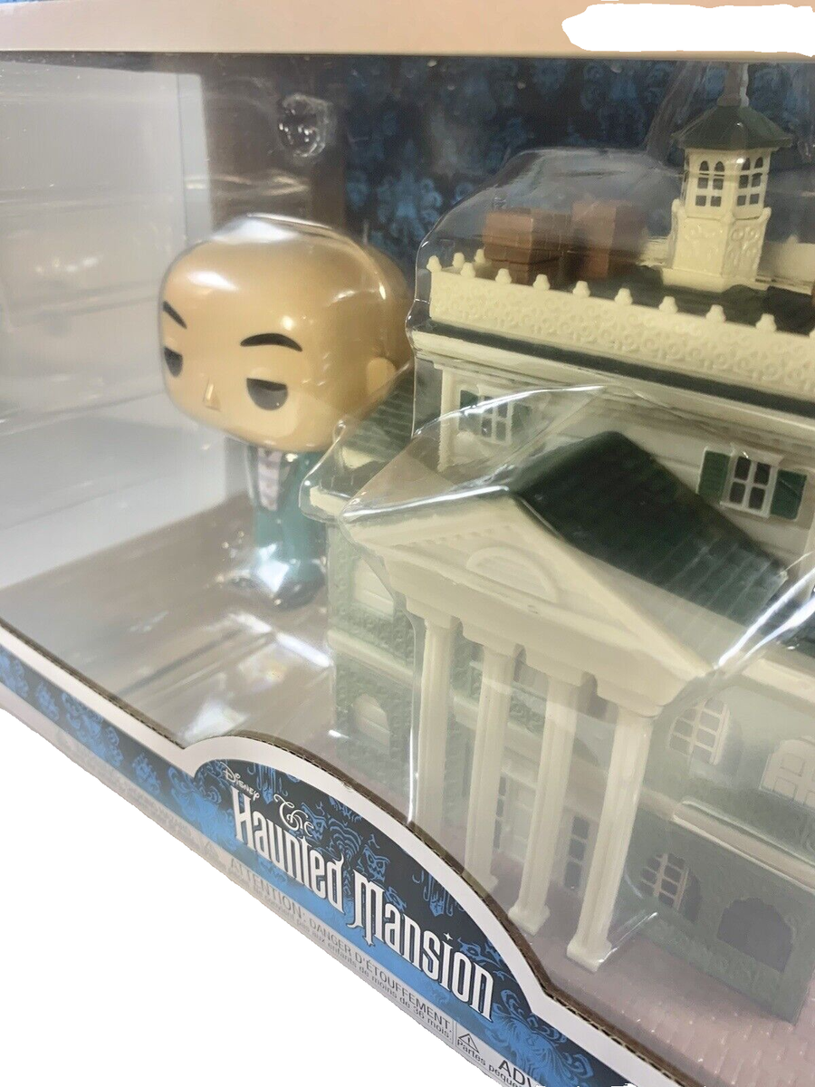 PoP! Town Funko Haunted Mansion Attraction & Butler #19 Disney