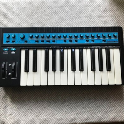 Novation Bass Station Keyboard Synthesizer 815301000181| eBay