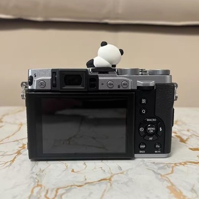 Fujifilm X30 12.0MP Digital Camera Silver English Language -90