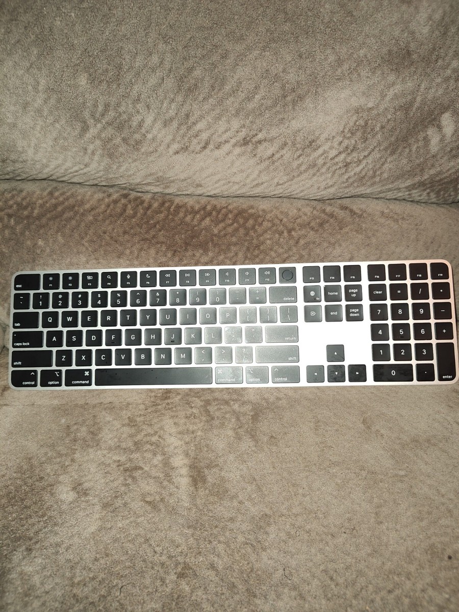 Apple Magic Keyboard w/ Touch ID and Numeric Keypad Model A2520