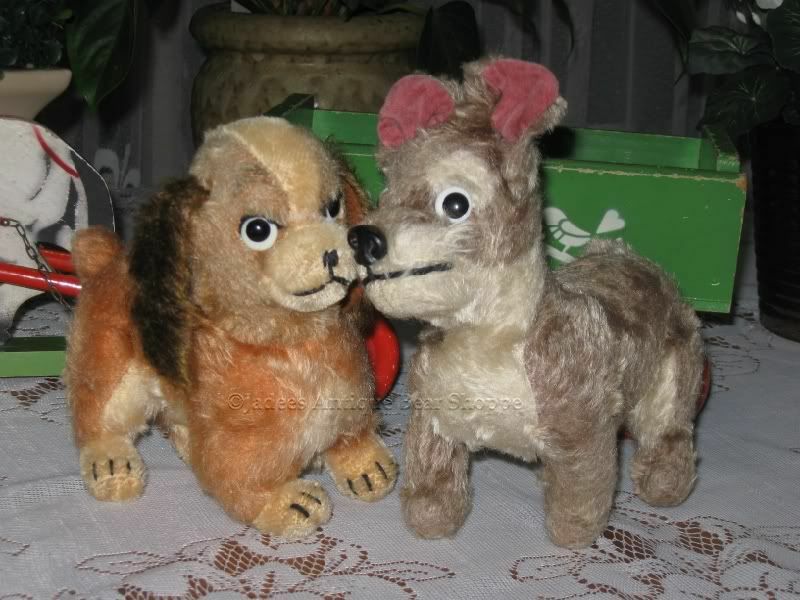 Antique Schuco Disney 1950 Lady and The Tramp Mohair Dogs | eBay