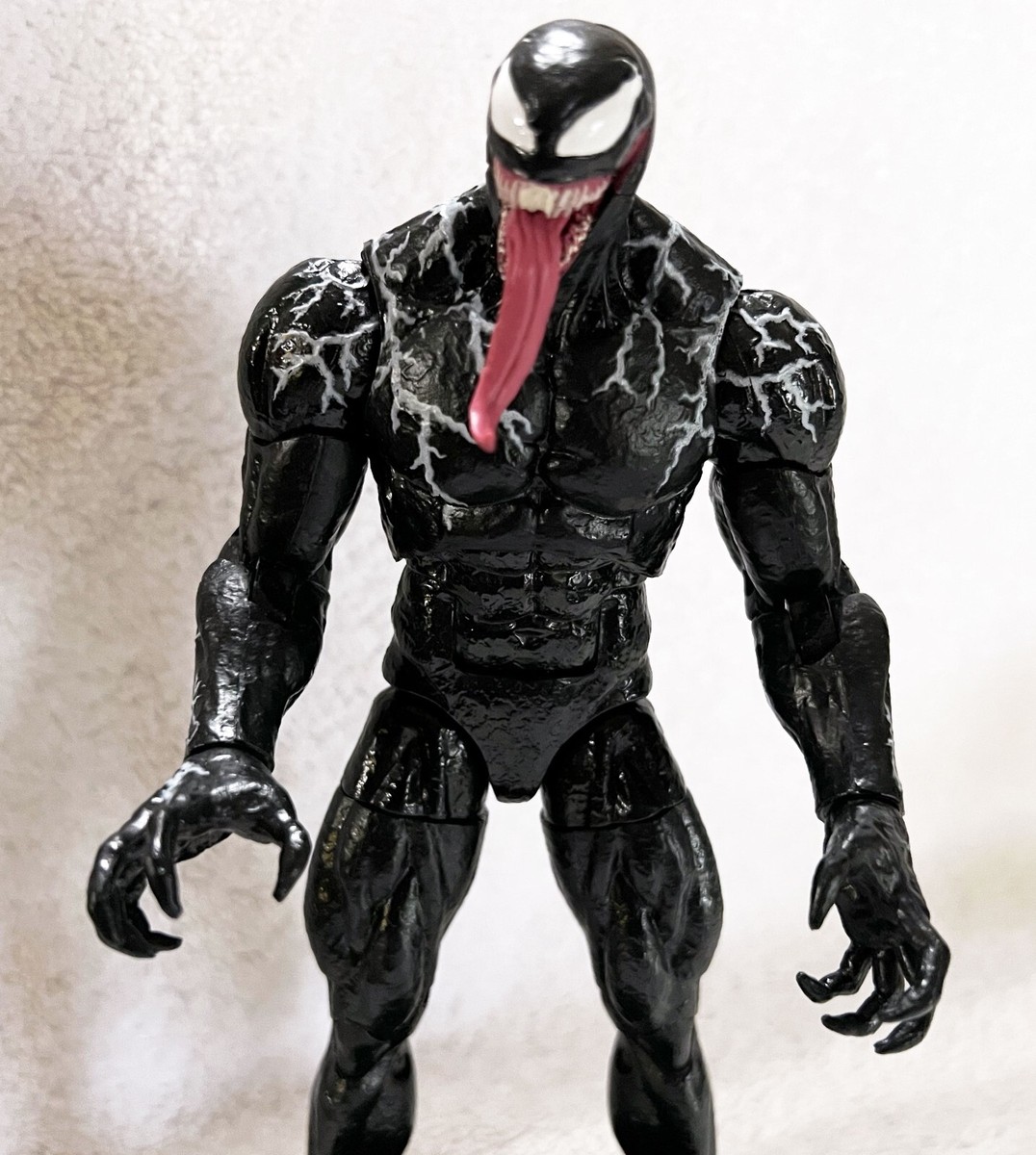 VENOM • MOVIE VERSION • MARVEL LEGENDS | eBay