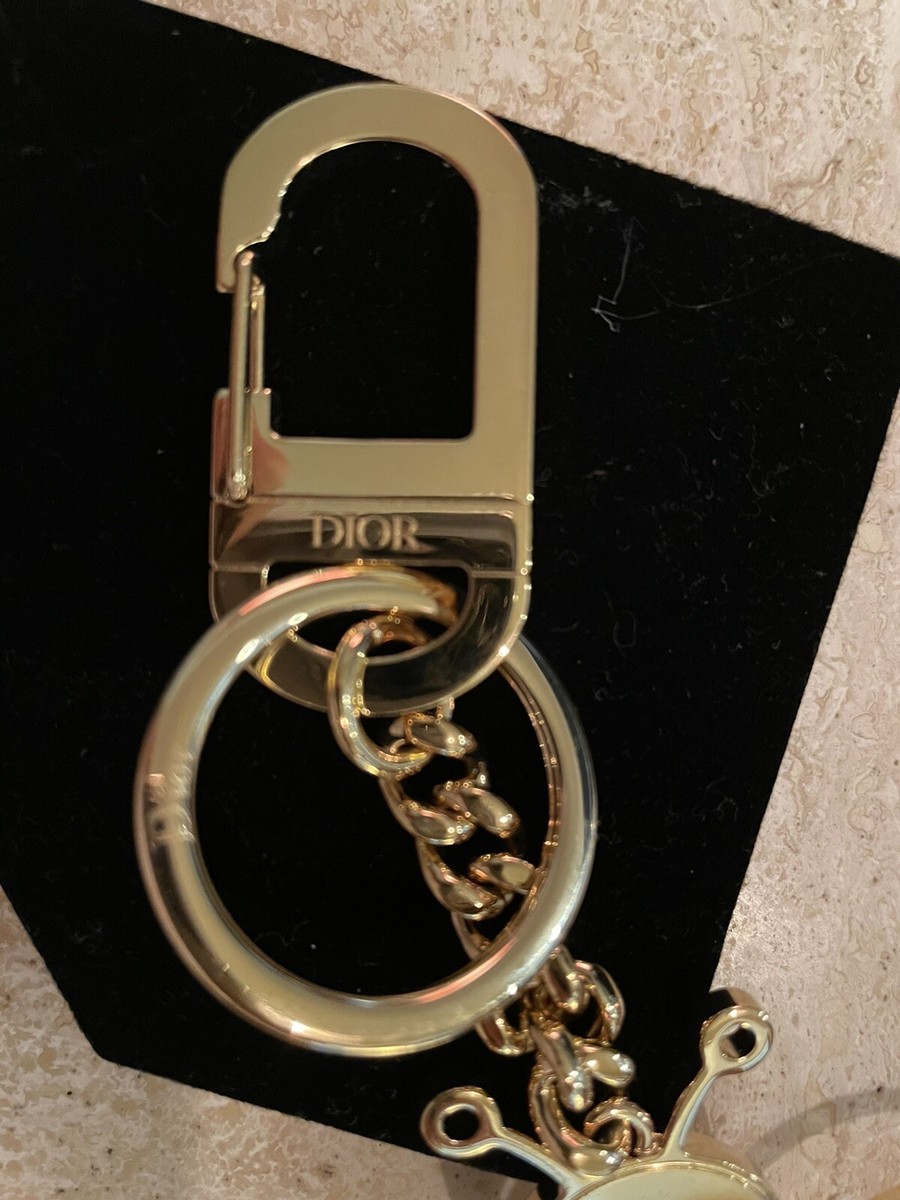 DIOR X KAWS BEE KEYCHAIN | eBay