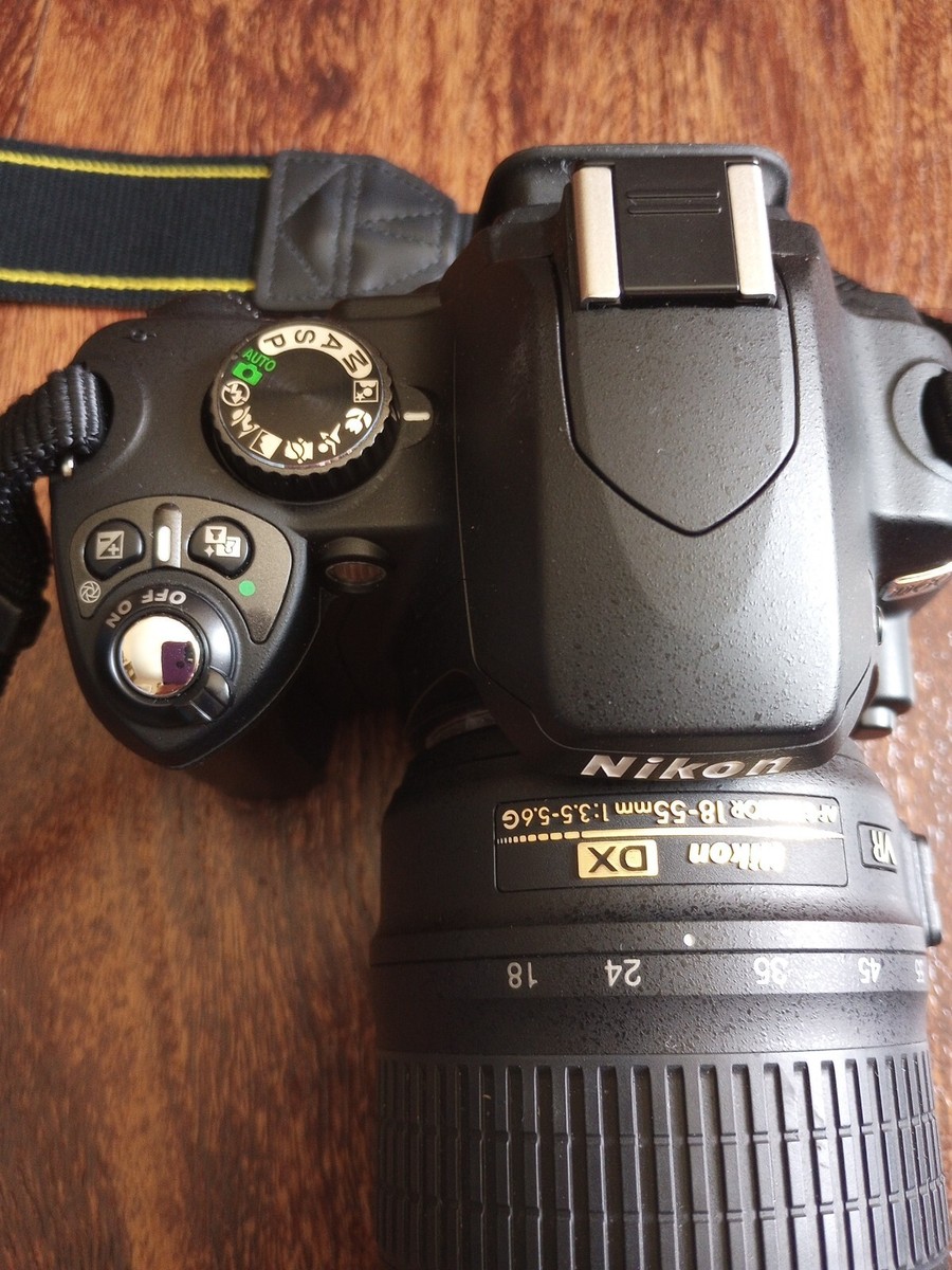 Nikon D D60 10.2MP Digital SLR Camera - Black (Kit w/ AF-S DX VR