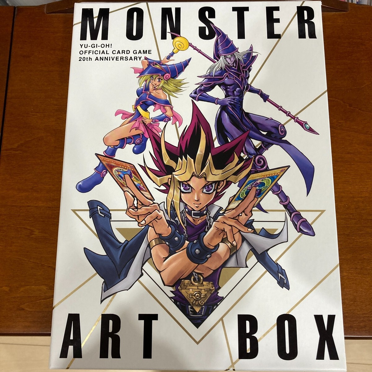 YU-GI-OH! OCG 20th ANNIVERSARY MONSTER ART BOX No Card Art Book