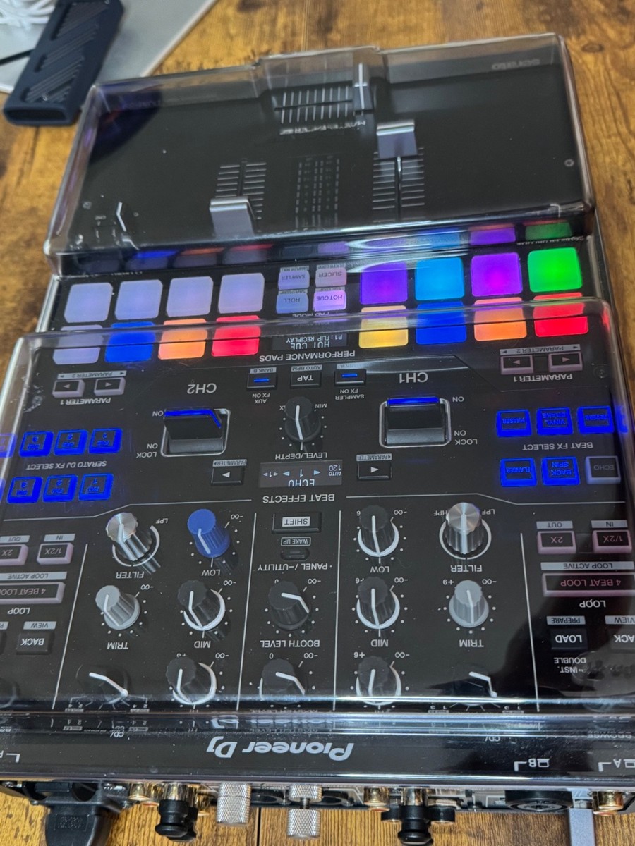 Pioneer DJM-S9 2-Channel Serato Mixer w/ Decksaver, Magma Case