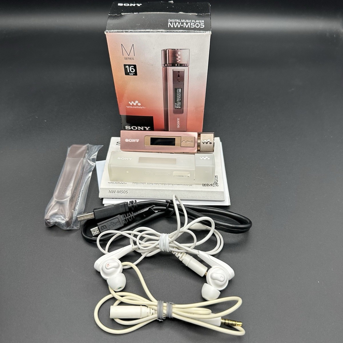 希少品 SONY ウォークマン NW-M505 ピンク 本体のみ thanks