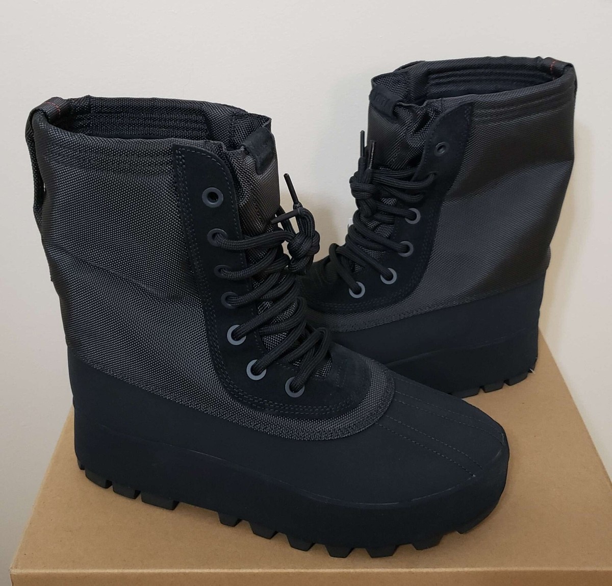 Adidas Yeezy 950 Boot Black Pirate (IG8188) 2023 Kanye West Men's