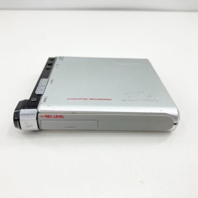 Sony MZ-RH1 Hi-Md Walkman Minidisc/Mp3 Digital Music Player Used
