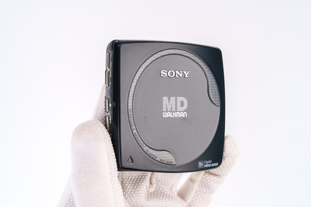 Sony MZ-E80 MD Walkman (Black) - Classic 1999 Model [DEMO / PLAYS