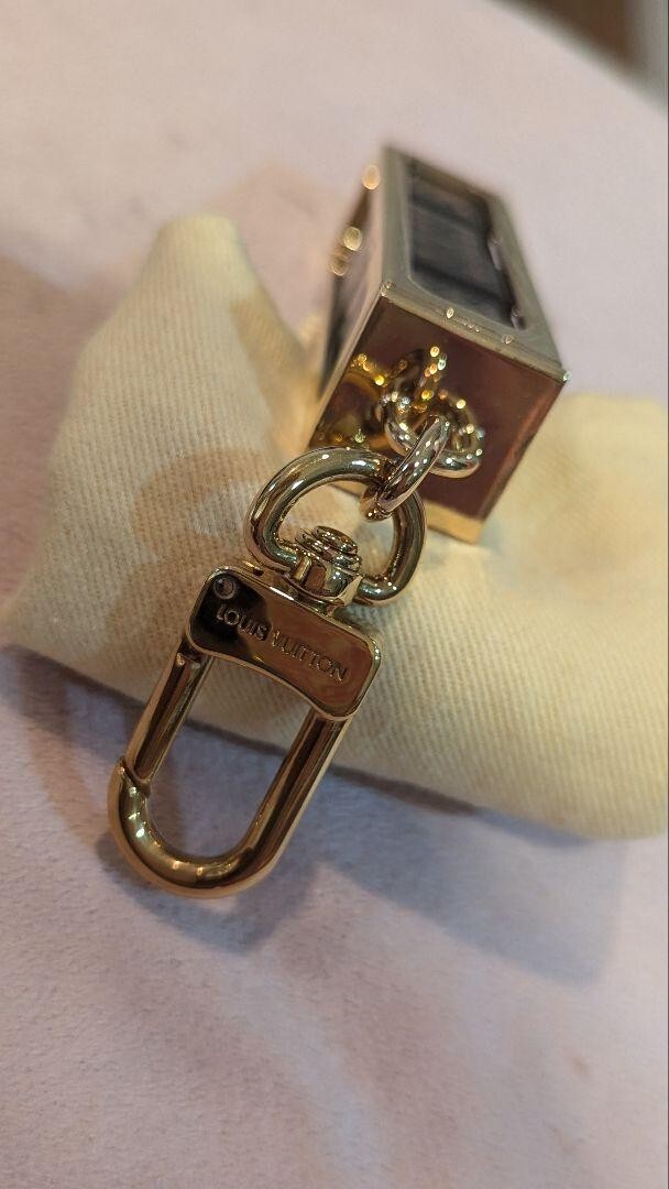 LOUIS VUITTON × Supreme Dice Key Chain Brown/Gold MP2072 LV Japan