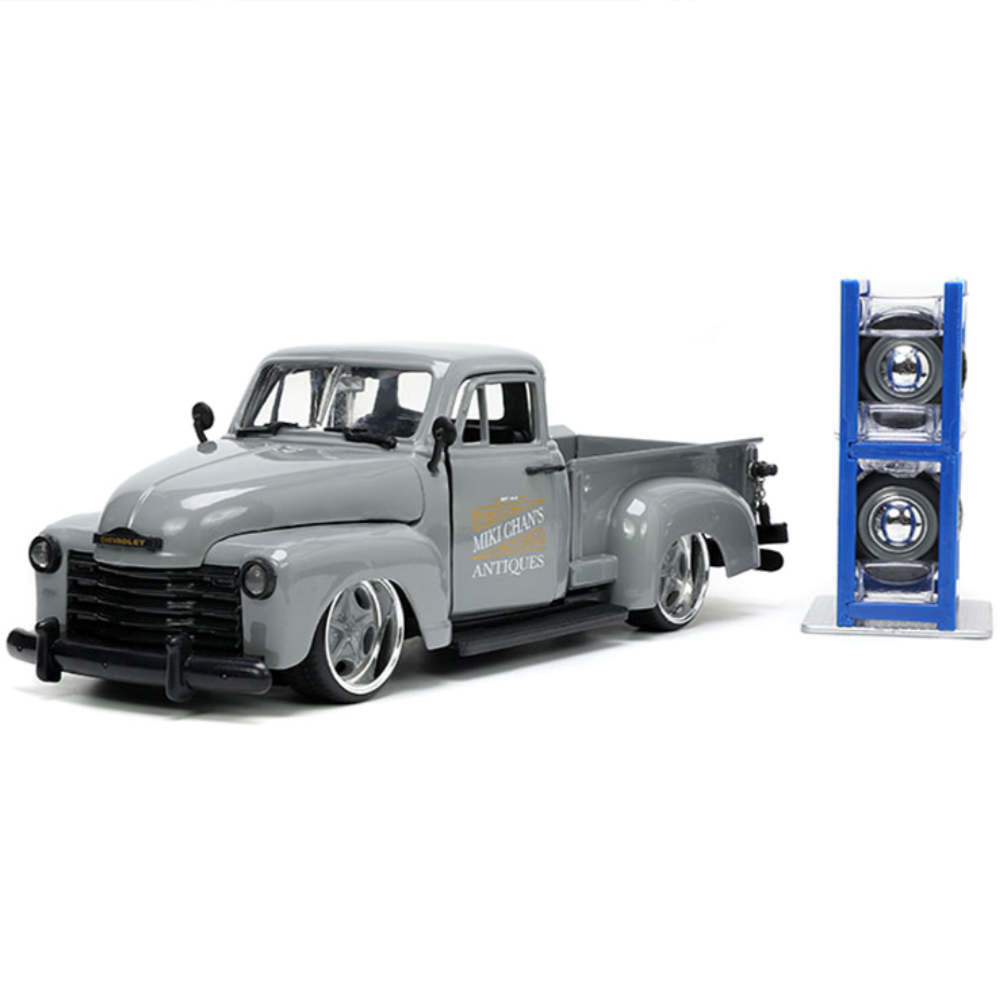 Just Trucks 1953 Chevrolet Pickup Truck With Extra Wheels 1:24