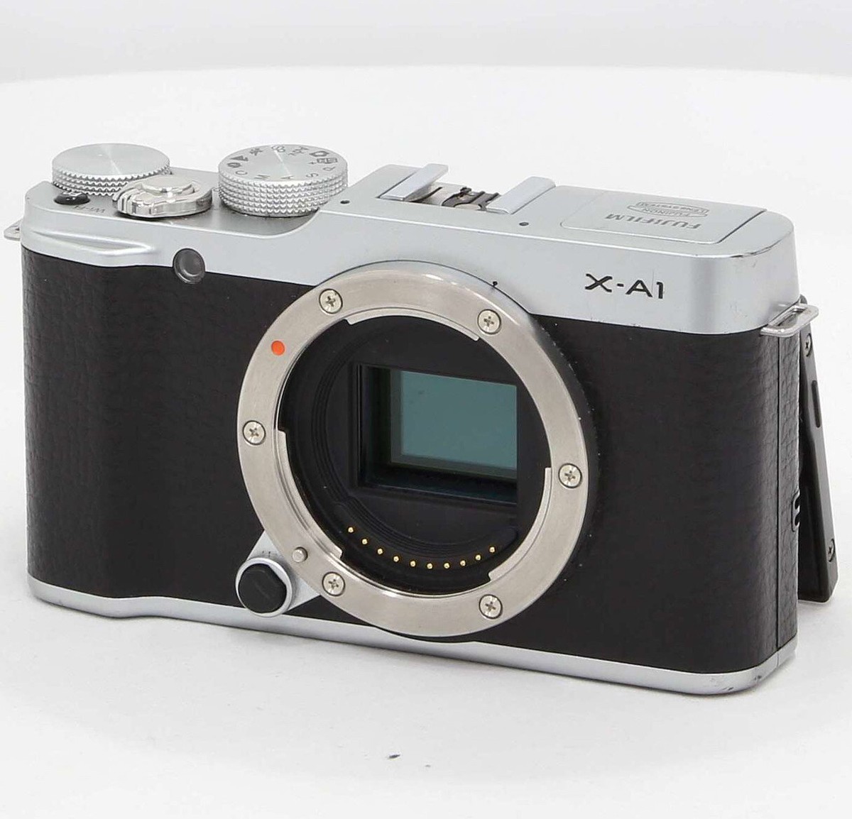 Fujifilm X-A1 16.3MP Digital Camera Body Silver With Batteries