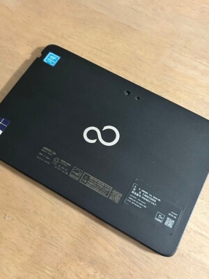 Fujitsu Q506 Stylistic Arrows PC Tablet Windows 10 Rugged 64GB
