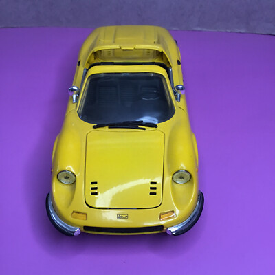Hot Wheels Ferrari Dino 246 GTS Yellow 1:18 DieCast 1998 Mattel | eBay