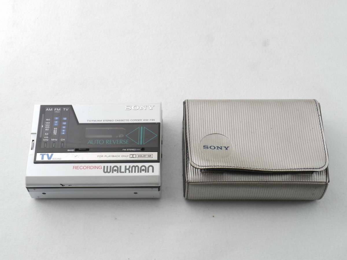 SONY Walkman WM-F85 TV/FM/AM Stereo Cassette-Corder 1985 w