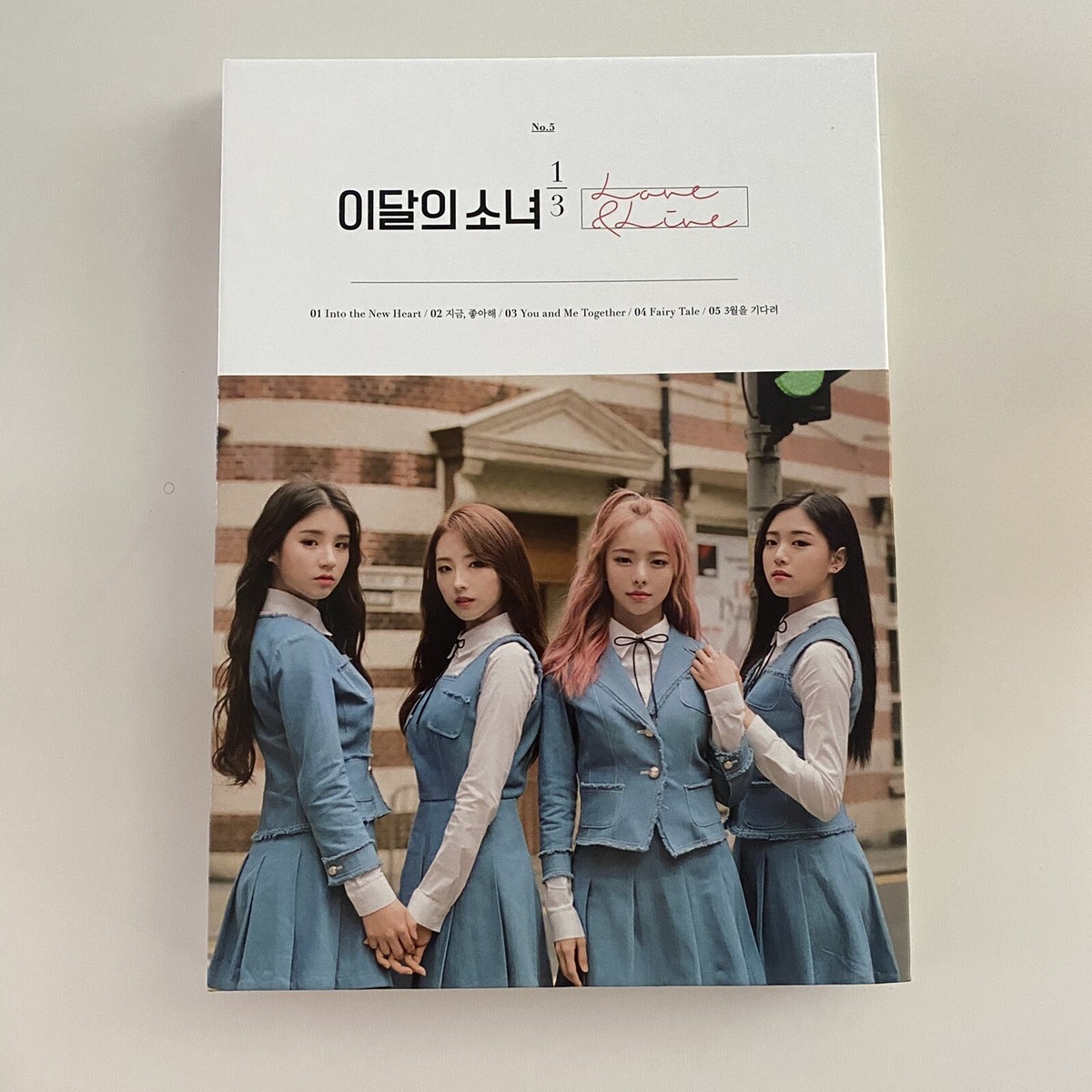 LOONA 1/3 LOVE & LIVE FIRST PRESS ALBUM NORMAL | eBay