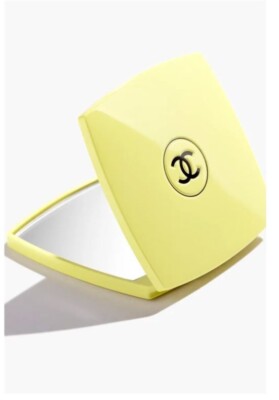 New in Box CHANEL Miroir Double Facettes Mirror Duo - Yellow OVNI