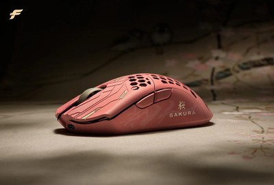 Finalmouse Ultralight ULX x Sakura Limited Edition - All Sizes