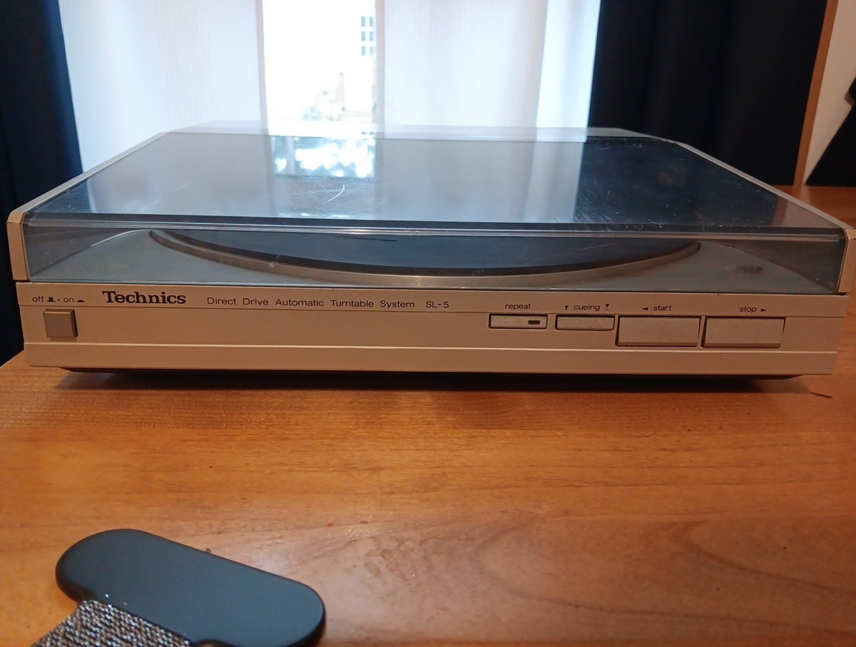 Vintage Technics SL-5 Linear Tracking Direct Drive Auto Turntable