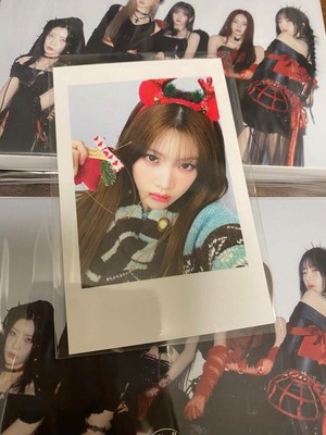 ARTMS LOONA キムリプ KimLip 김립 Volume up トレカ ARTMS LOONA