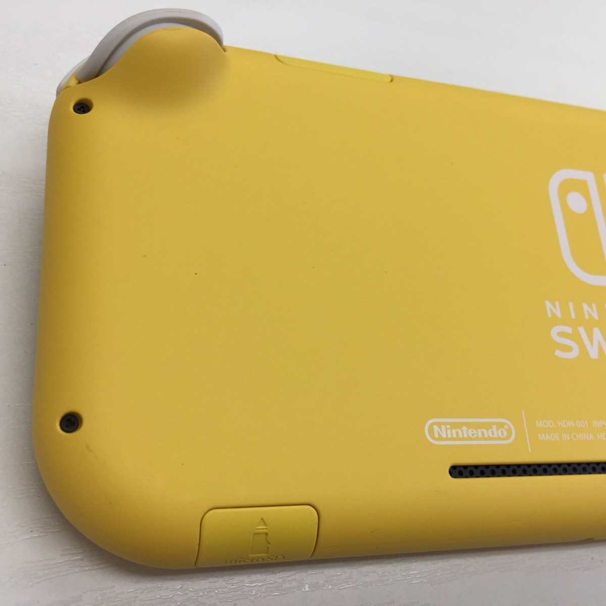 Excellent】Nintendo Switch Lite Yellow Console + Charger + Box