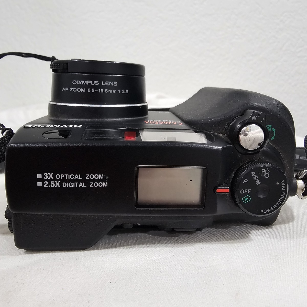 Vintage Olympus CAMEDIA C-3030 Zoom 3.3MP Digital Camera - Tested