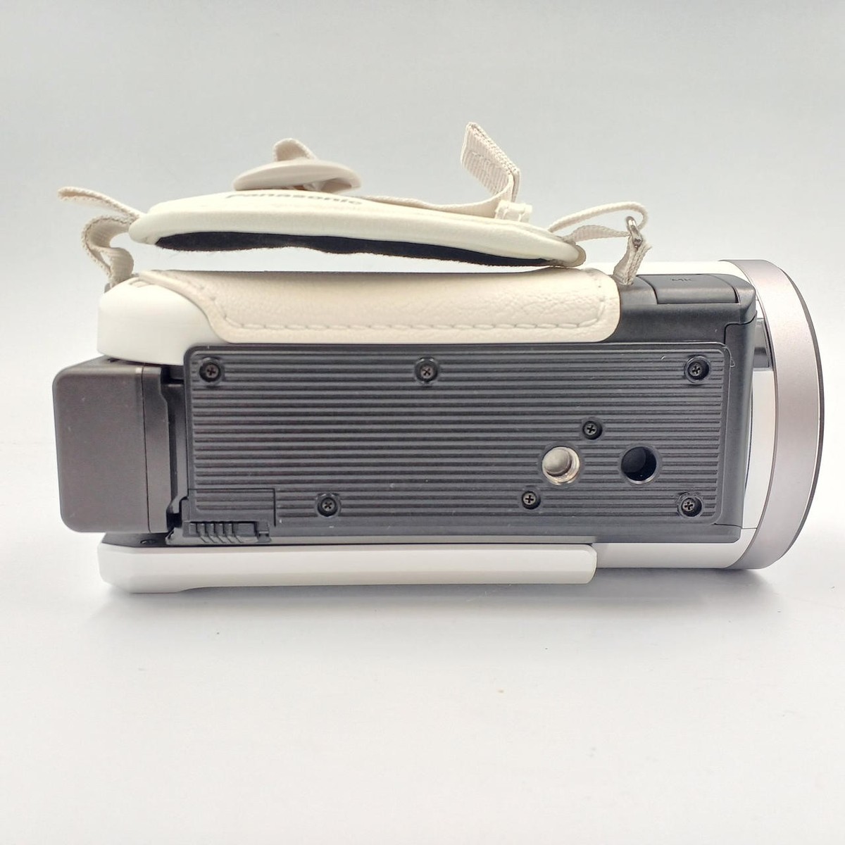 Panasonic HC-VX1M 4K Handy Camcorder 64GB White Video camera F1.8