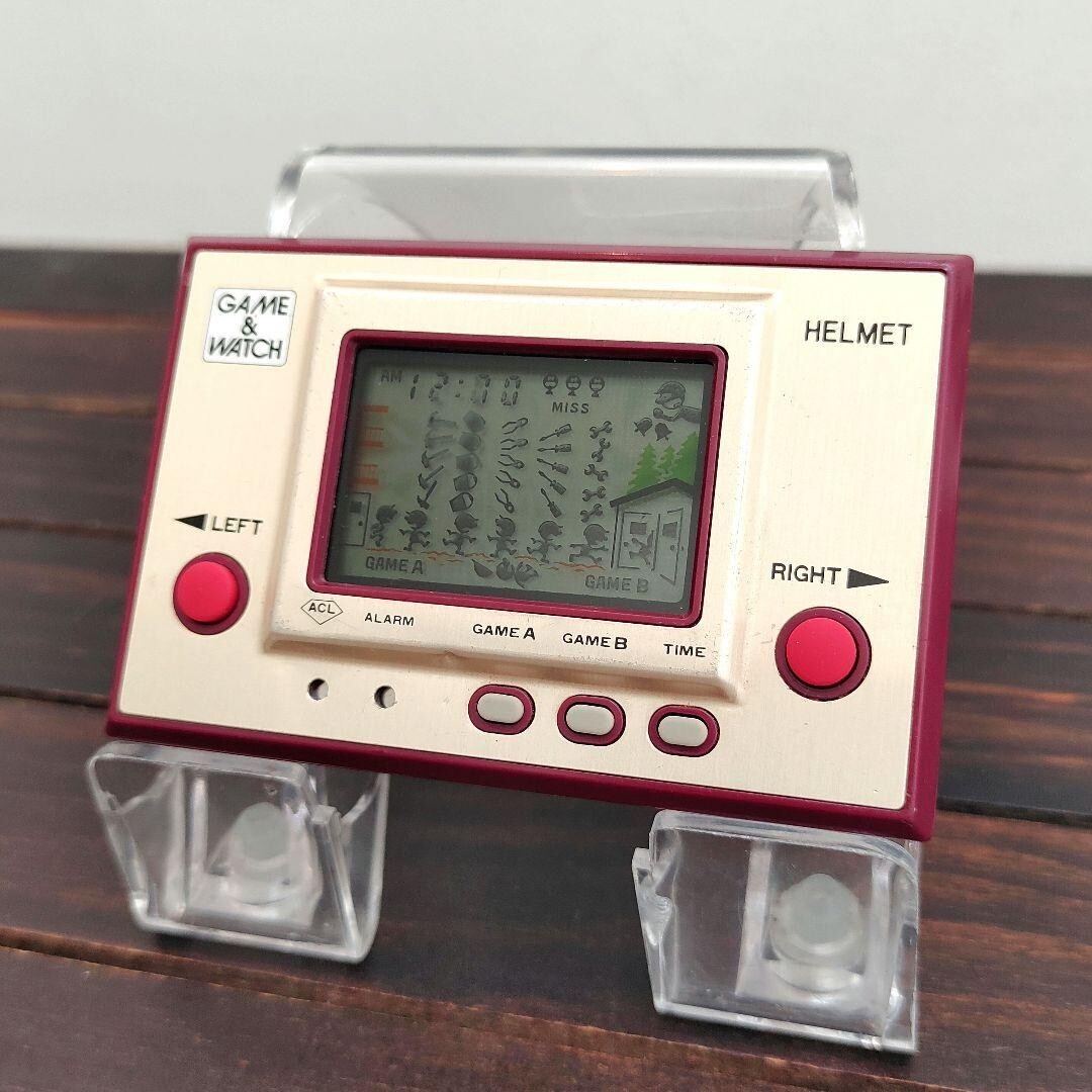 NINTENDO GAME AND & WATCH Helmet 1981 Direct - From Japan Very