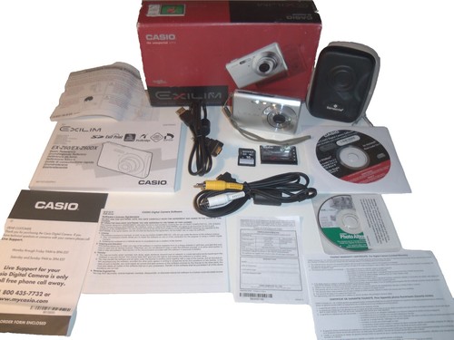 Casio EX-Z550 SR Digital Camera EXILIM Silver 26mm Wide Optical 4x