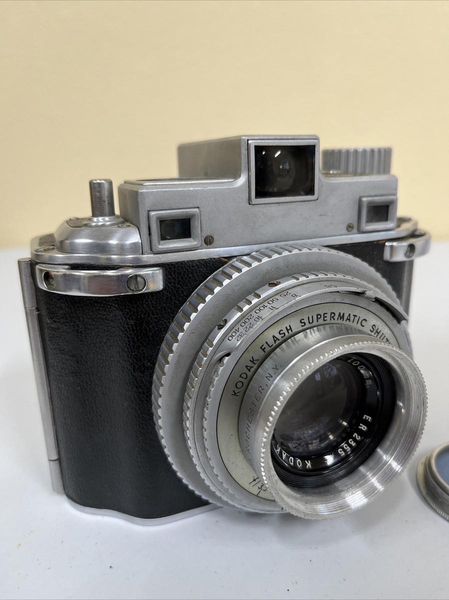 Kodak Medalist II Medium Format Film Camera w/Ektar f/3.5 100mm