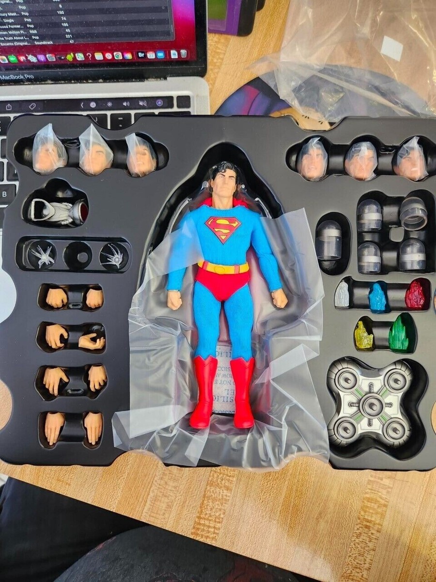 Mezco One:12 Collective Superman: Man of Steel Edition Action