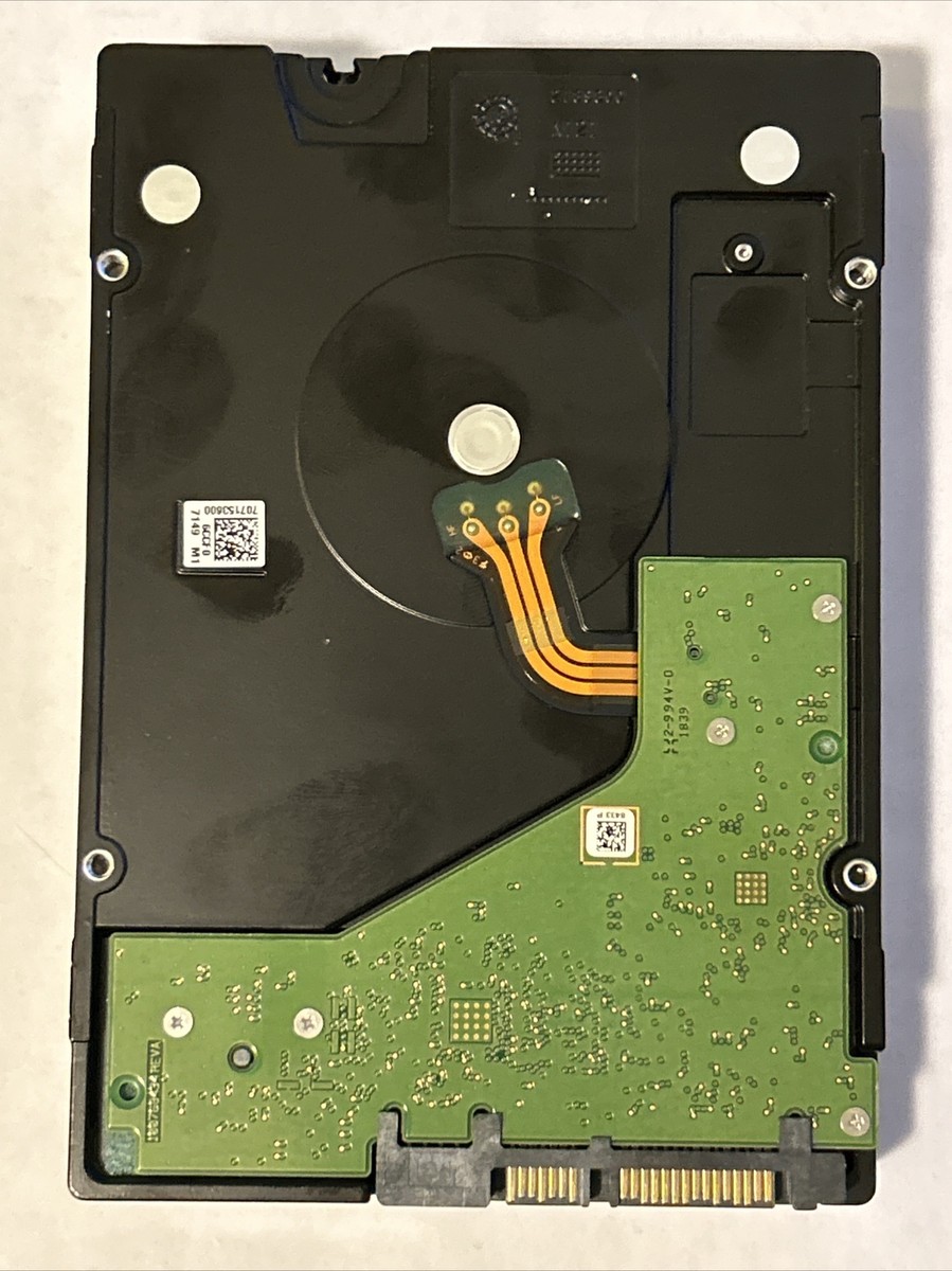 Seagate SkyHawk 8TB SATA HDD ST8000VX0022 2EJ112-300 AV01 ZA1