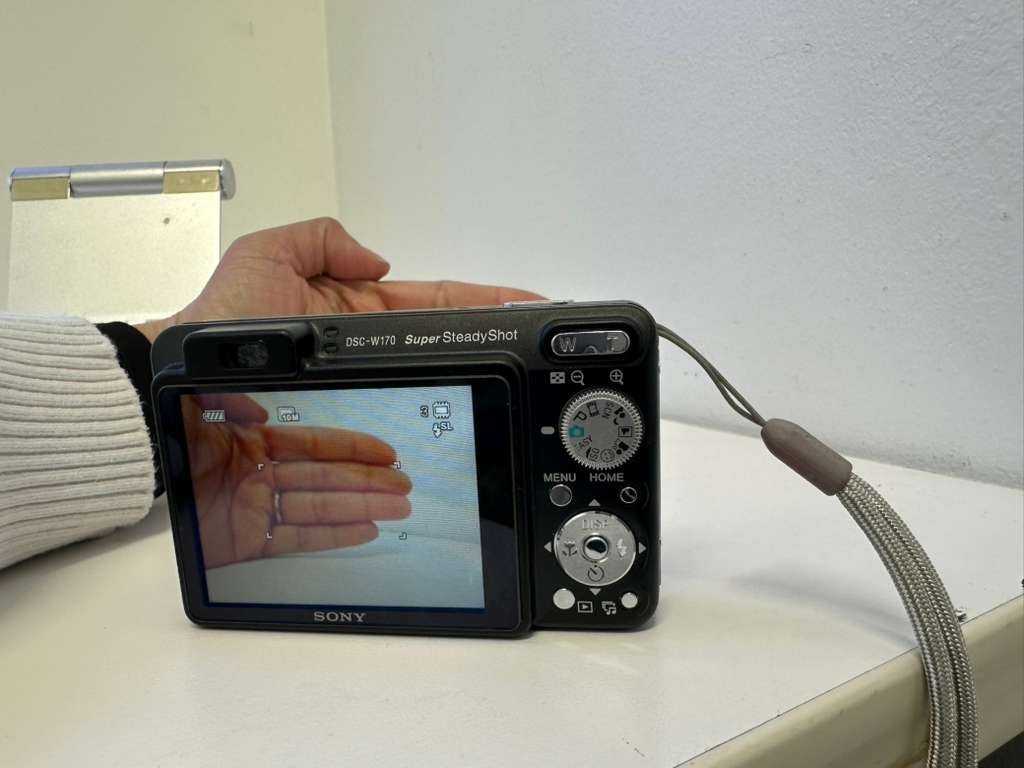 Sony Cyber-shot DSC-T10 追加付属品 リーダー・メモリ有 Sony Cyber