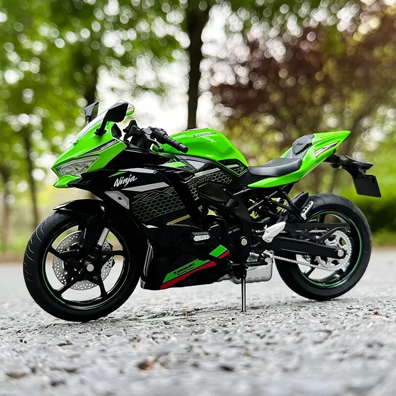 1:12 Scale AOSHIMA Kawasaki Ninja ZX-25R Diecast Model Motorcycle