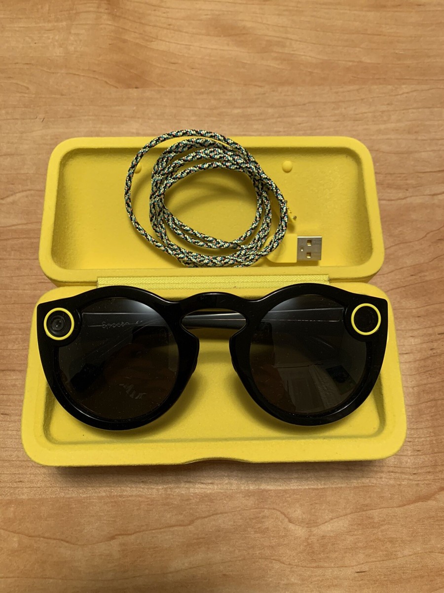 Snapchat Spectacles Gen 1 With All Accessories (Case, Charger