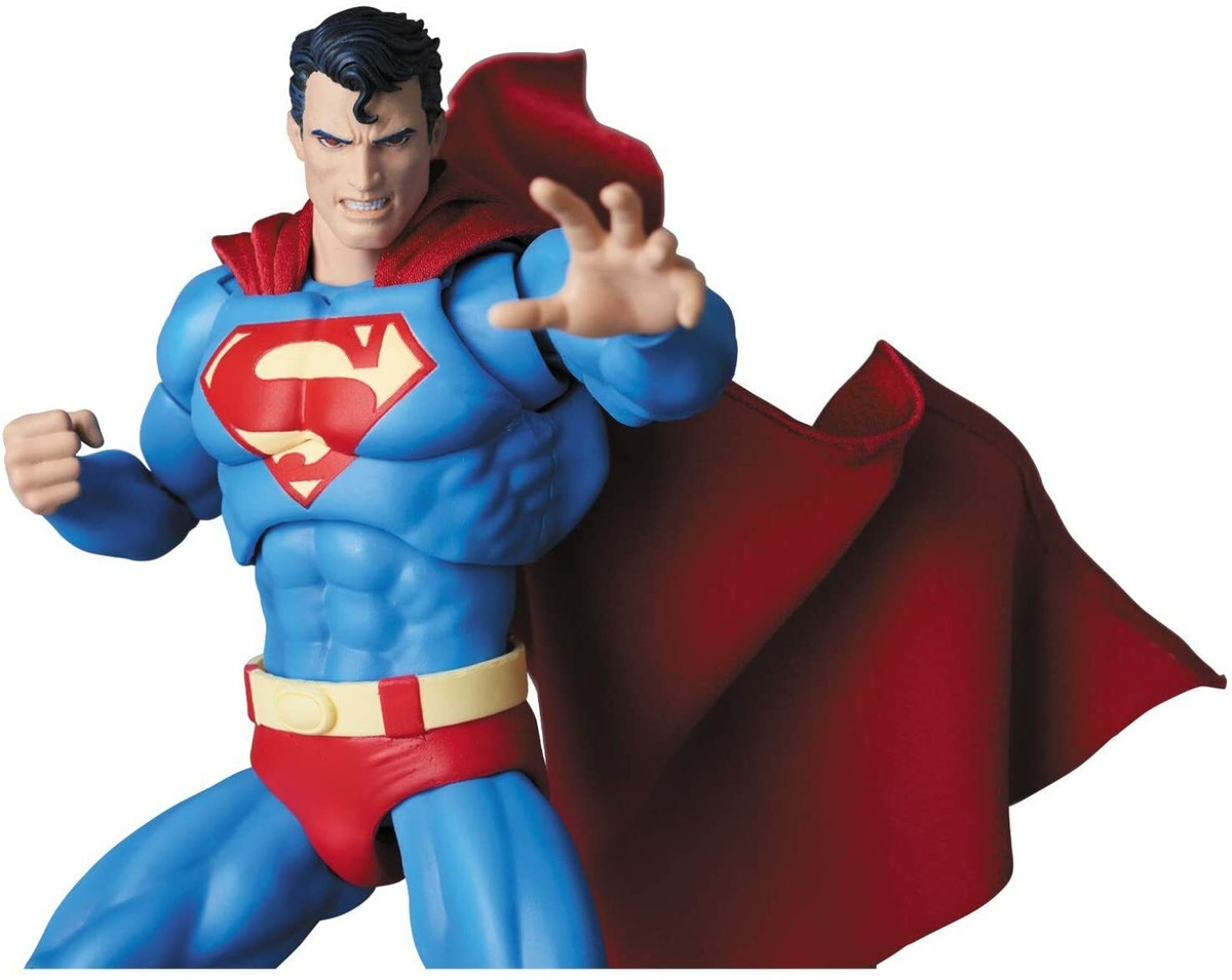 MAFEX Superman Hush Ver. No.117 Painted Action Figure MEDICOM TOY