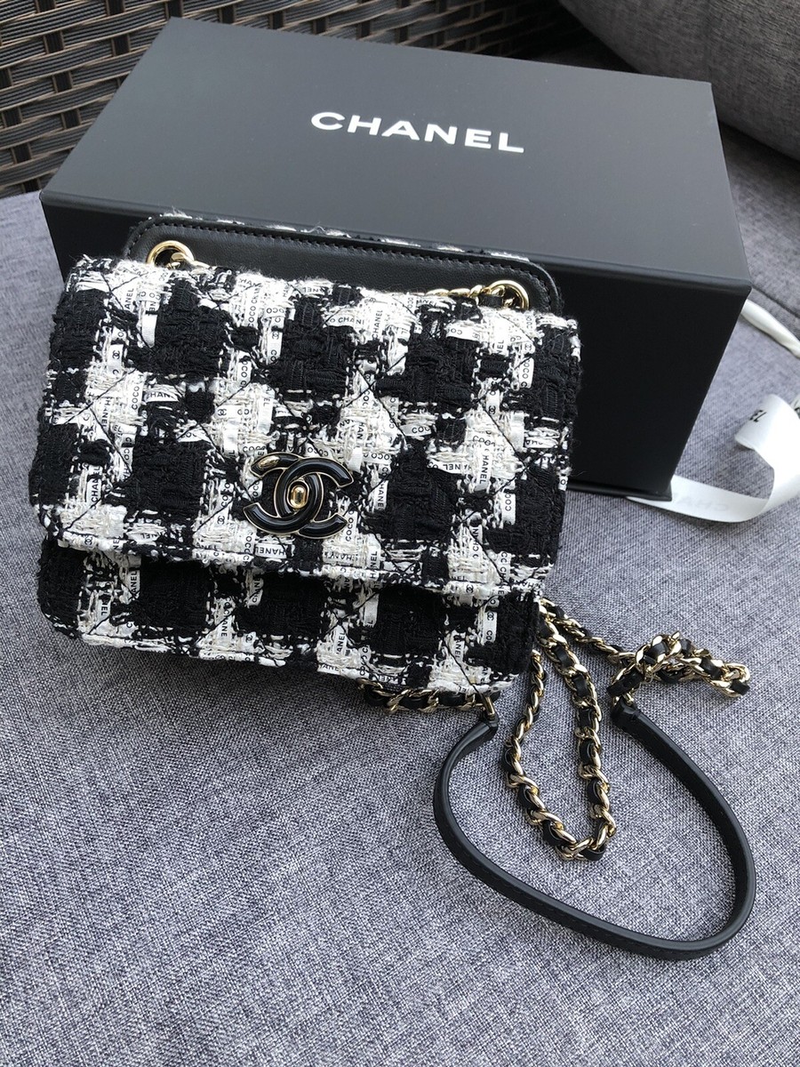 Rare! Authentic Chanel crossbody mini tweed ribbon houndstooth bag