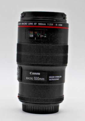 Canon EF 100mm F2.8 L IS USM Macro Lens EF Mount From Japan