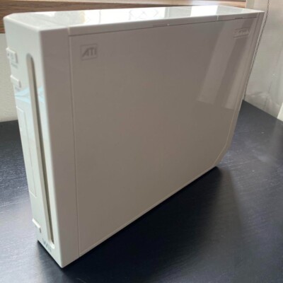 Nintendo Wii RVL-S-WD Shiro Game Console Full Box Tested Very good