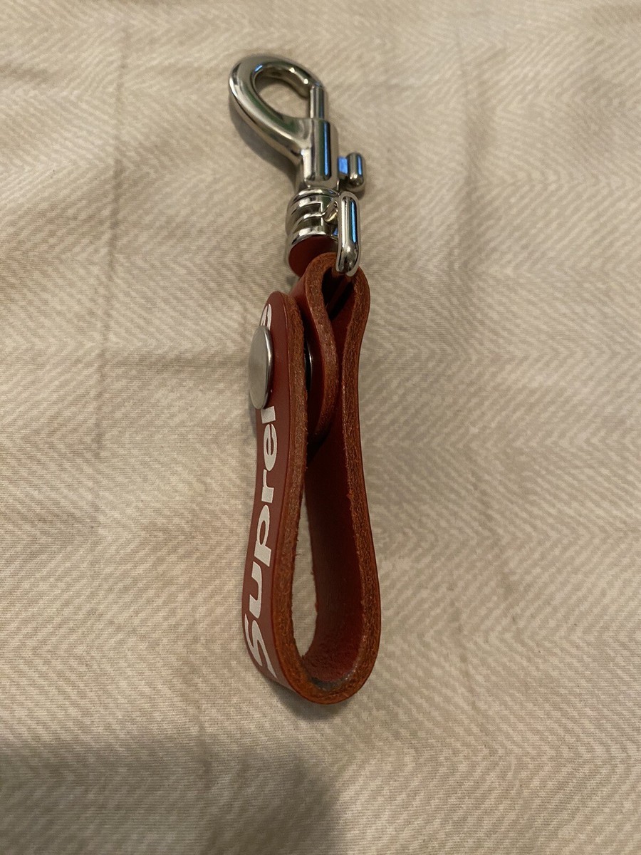 Supreme supreme leather key loop red Logo Red Leather Key loop FW21
