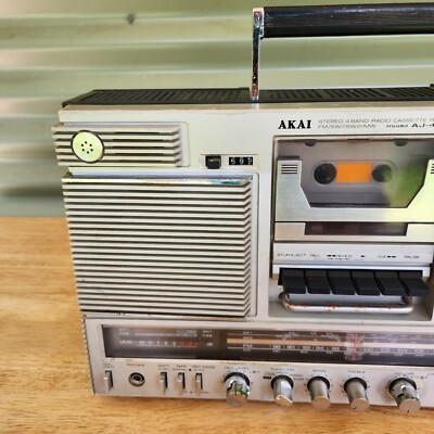 Akai Stereo 4 Band Radio Cassette Recorder AJ-49OFS RADIO WORKING
