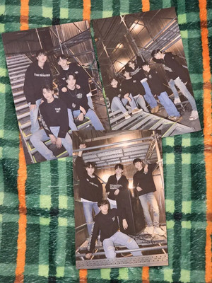 seventeen 2022 CARATLAND COACH JACKET POSTCARD SEVENTEEN CARATLAND