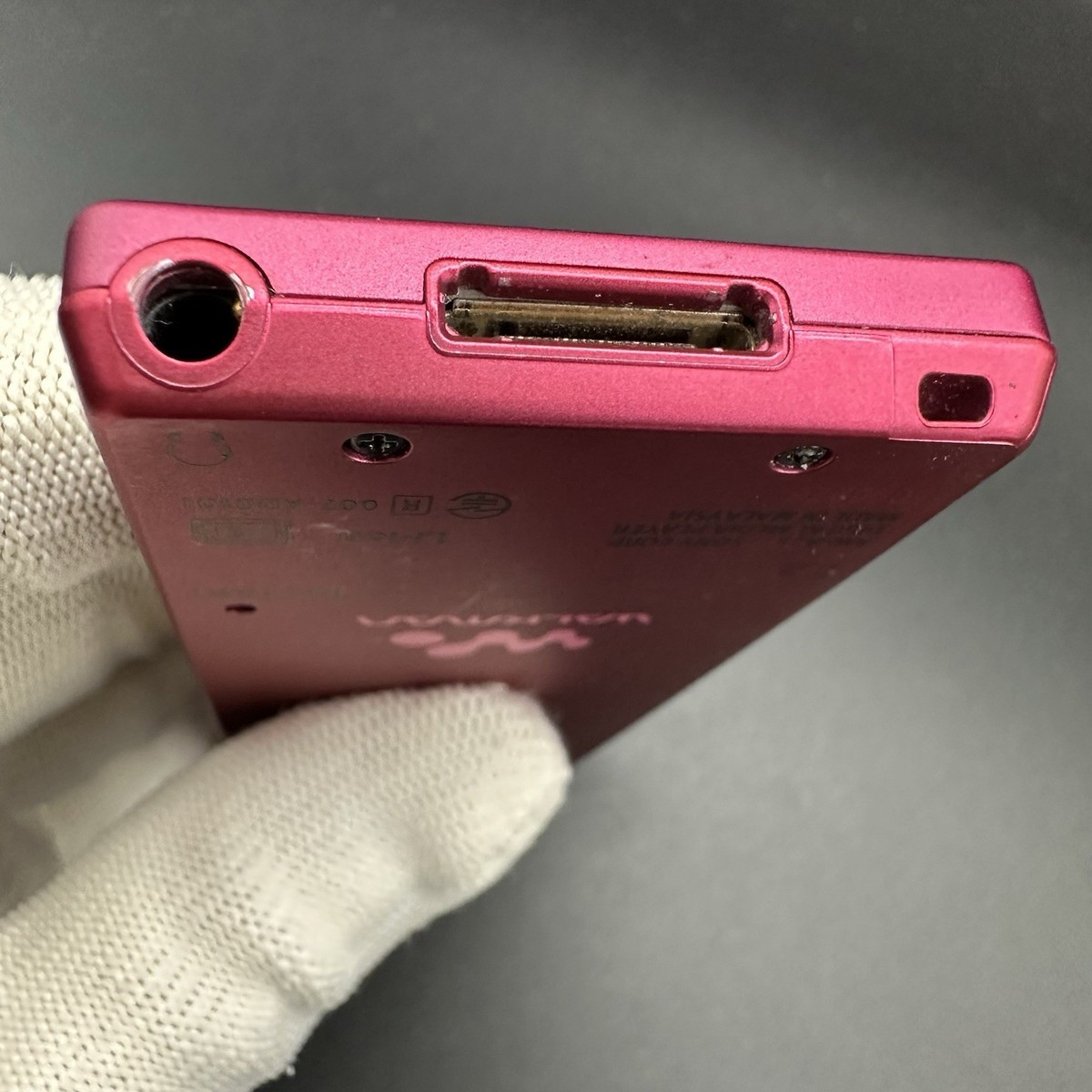 SONY NW-A25 Walkman Digital Music Player Bordeaux pink 16GB Hi-Res