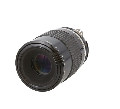 Nikon Ai AF MICRO NIKKOR 105mm F2.8D Lens w/Front and rear caps